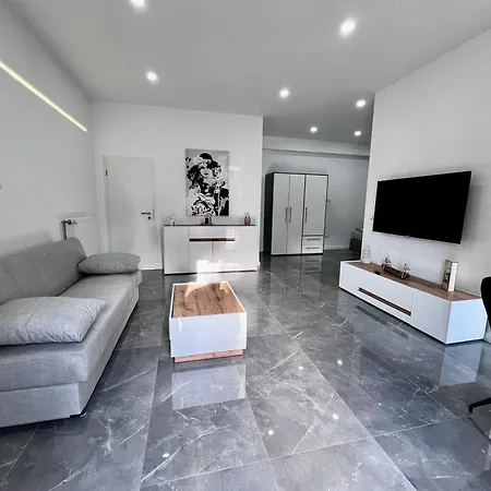 Werre Mit Smart-tv - Stilvol, Zentral & Gemuetlich Daire